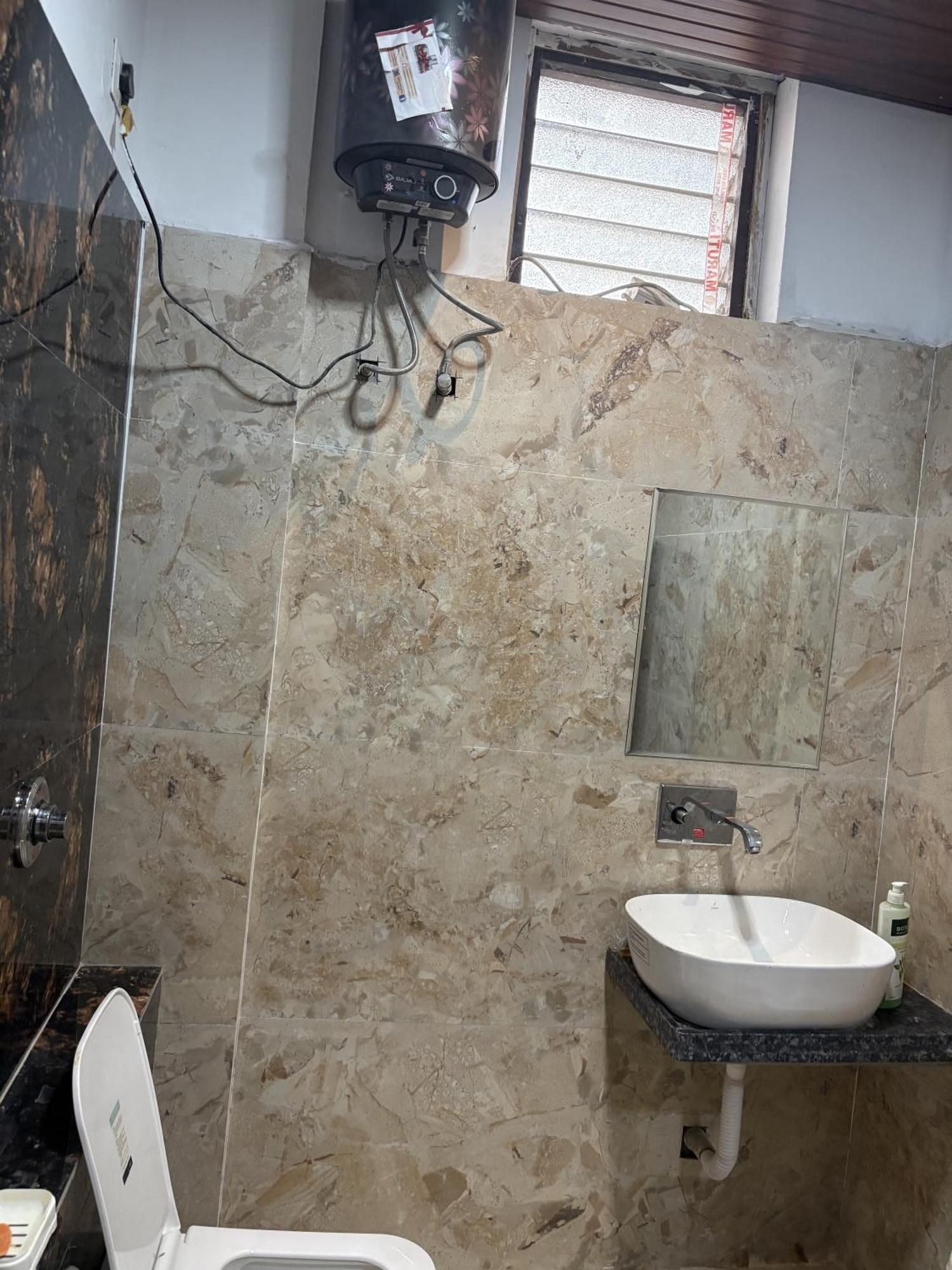 אויאיין Shree Trilokeshwar Guest House מראה חיצוני תמונה